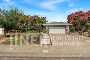 2940 Belmar St in Sacramento, CA - Building Photo