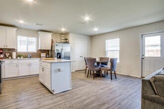 4620 Greyberry Dr in Crowley, TX - Building Photo - Building Photo