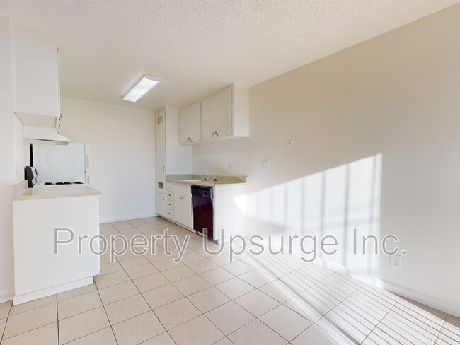 property at 175 Oroview Dr