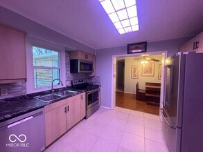 6605 McFarland Rd in Indianapolis, IN - Building Photo - Building Photo