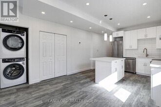 620 Bathurst St in Toronto, ON - Building Photo - Building Photo