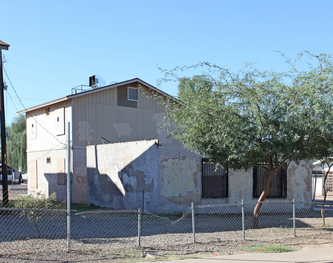 3145-3141 W Melvin in Phoenix, AZ - Building Photo - Building Photo