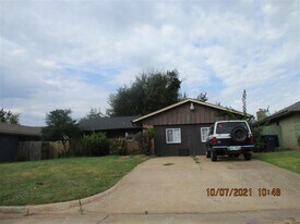 11201 N Blackwelder Ave in Oklahoma City, OK - Building Photo