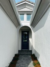 5401 Pecan Dr in Westlake, FL - Building Photo - Building Photo
