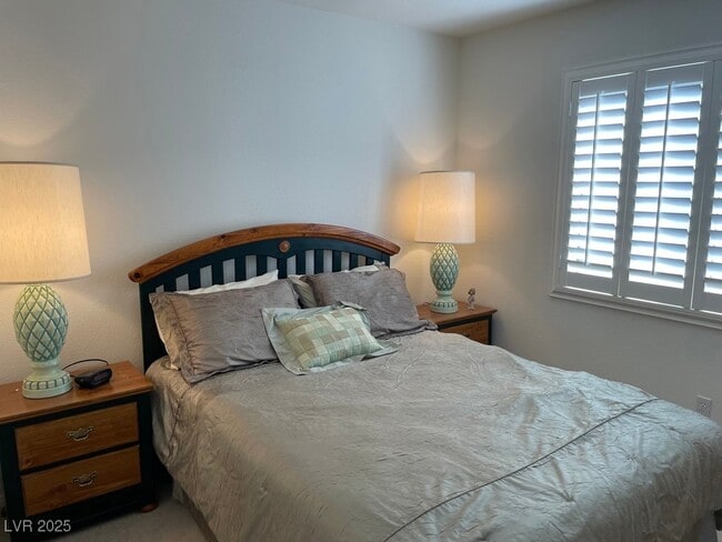 property at 170 Arches Ct