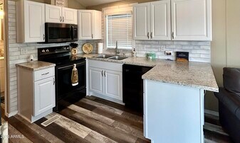 379 Gypsum Dr in Apache Junction, AZ - Building Photo