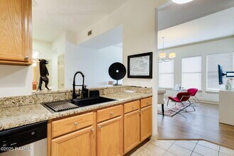 201 Settlers Trace Blvd in Lafayette, LA - Building Photo - Building Photo