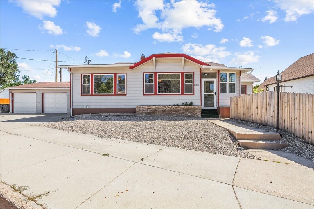 3007 Bent Ave in Cheyenne, WY - Building Photo