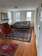 505 Hawke St, Unit 1 in Fredericksburg, VA - Foto de edificio - Building Photo