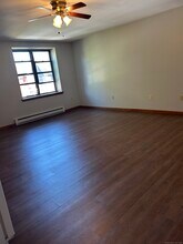 180 N Cherry St in Wallingford, CT - Building Photo - Building Photo
