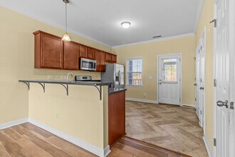 313 Burley Dr in Hubert, NC - Building Photo - Building Photo