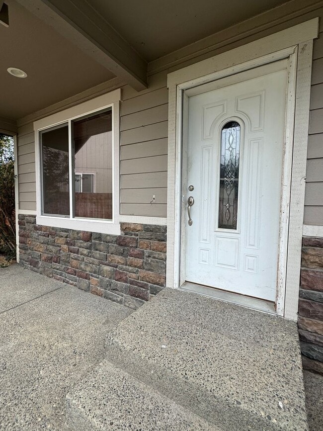 110 Courtney Ct in Ellensburg, WA - Building Photo - Building Photo