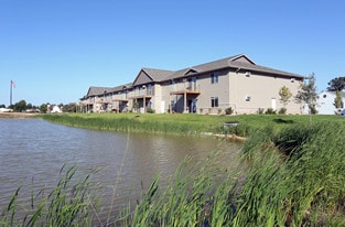 Meadowland Villas in Sheboygan, WI - Building Photo