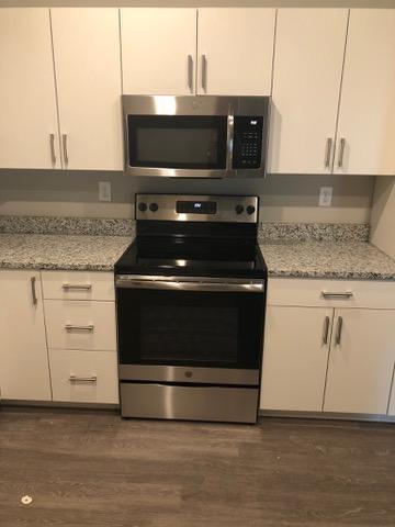 3212 Brookside Dr in Traverse City, MI - Foto de edificio - Building Photo