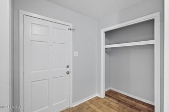 23 Fox Glen Cir, Unit Parc-T132 in Brandon, MS - Building Photo - Building Photo