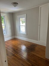 29-31 Woodlawn St-Unit -31(Left) Woodlawn Street in Rochester, NY - Building Photo - Building Photo