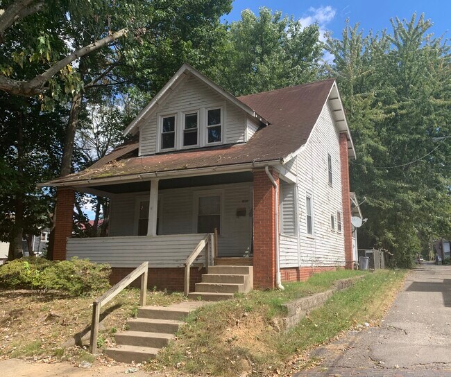 1030 21st St Rentals in Huntington, WV