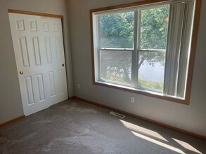 11498 Arnold Palmer Dr in Blaine, MN - Building Photo - Building Photo