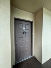 13101 SW 11th Ct in Pembroke Pines, FL - Building Photo - Building Photo