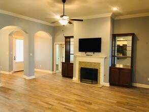 240 Danielle Drive in Benton, LA - Building Photo - Building Photo