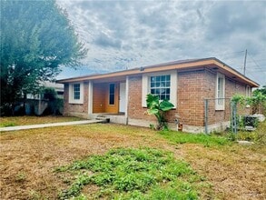 2757 Melba Ave in McAllen, TX - Building Photo - Building Photo