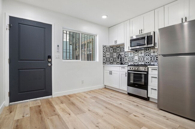 1173 W 29th St in Los Angeles, CA - Building Photo - Building Photo