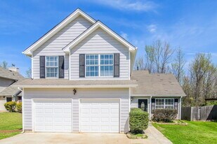 248 Kings Cove in Locust Grove, GA - Building Photo