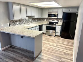 1873 Arbol Verde Way in Las Vegas, NV - Building Photo - Building Photo
