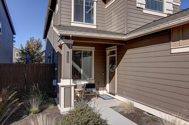 20860 Gateway Dr in Bend, OR - Building Photo - Building Photo
