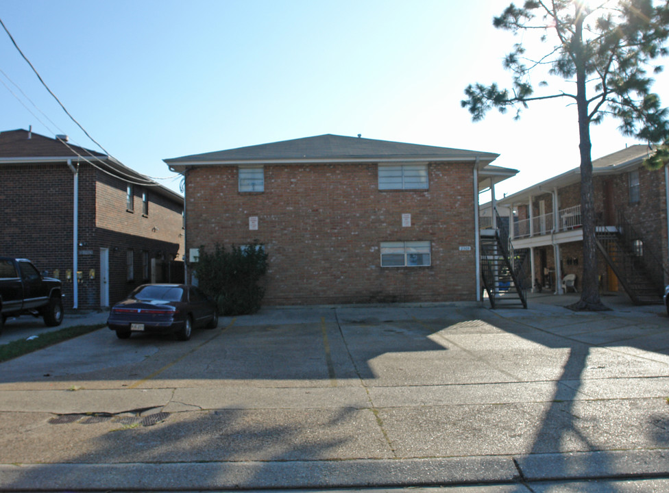 2305 Pasadena Ave in Metairie, LA - Building Photo