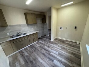 5444 Winbourne Ave in Baton Rouge, LA - Foto de edificio - Building Photo