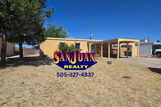 property at 2013 Lynwood Dr