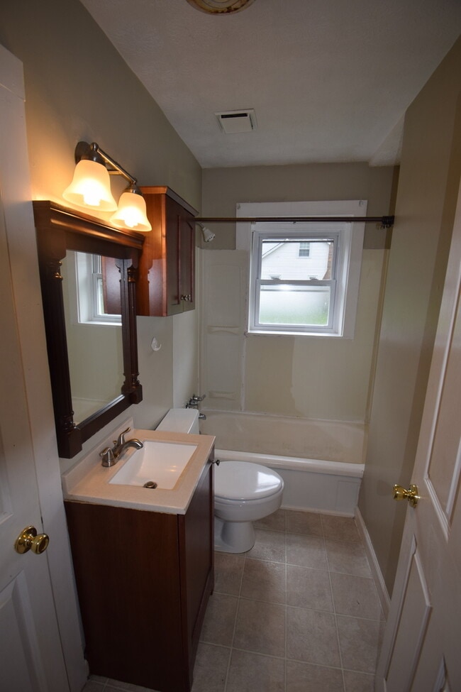 732 Golfview Dr in Lexington, KY - Building Photo - Building Photo
