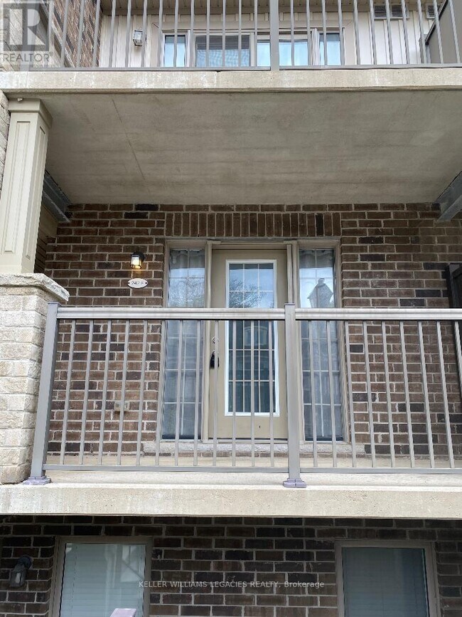 242 Rachel Crescent in Kitchener, ON - Building Photo - Building Photo