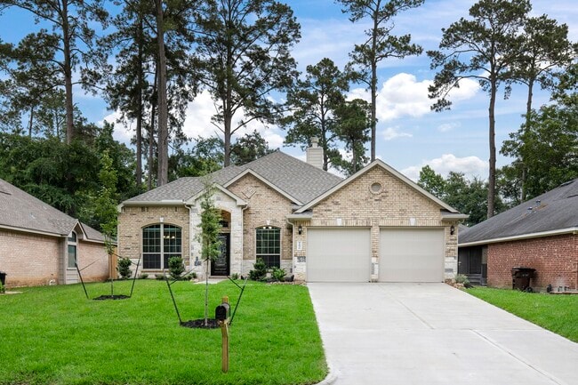 property at 11826 Briarwood Ln
