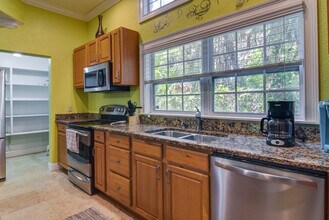 2960 58th Ave S in St. Petersburg, FL - Building Photo - Building Photo