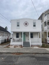 418 W Roberts Ave in Wildwood, NJ - Building Photo - Building Photo