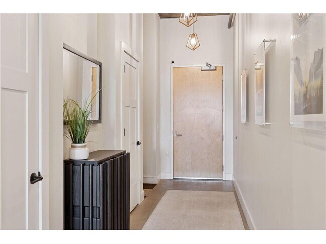 718 N Washington Ave in Minneapolis, MN - Building Photo - Building Photo