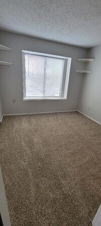 13823 Royal Oak St photo'