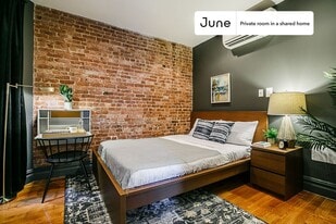 Room in Shared 3 bed/2 bath home in New York, NY - Building Photo