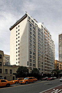 Plaza East in New York, NY - Foto de edificio - Building Photo