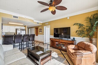 15900 Front Beach Rd in Panama City Beach, FL - Building Photo - Building Photo