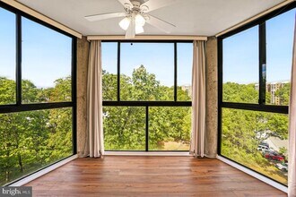 15101 Interlachen Dr in Silver Spring, MD - Building Photo - Building Photo