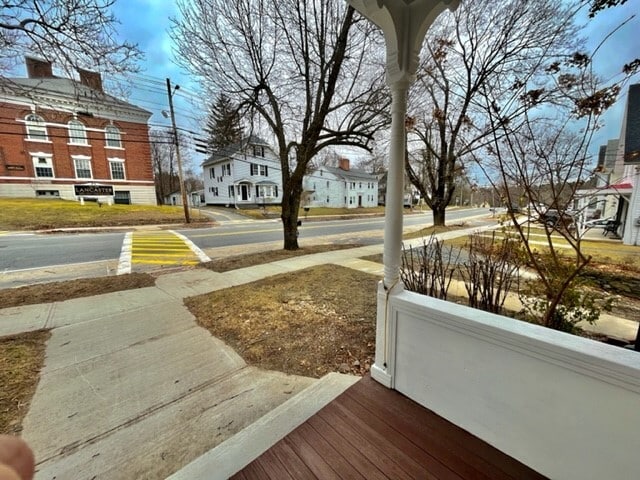 692 Main St in Lancaster, MA - Building Photo - Building Photo