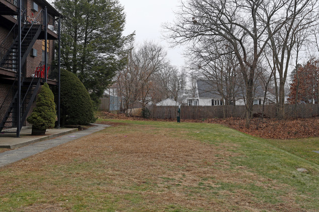 Lakeshore in Lowell, MA - Building Photo - Building Photo