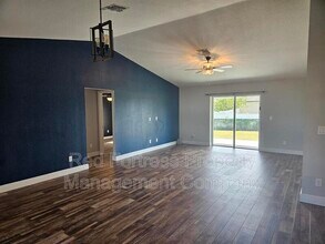 1200 NW 15th Terrace in Cape Coral, FL - Building Photo - Building Photo