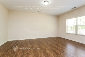 409 Village Broad St in Dacula, GA - Foto de edificio - Building Photo