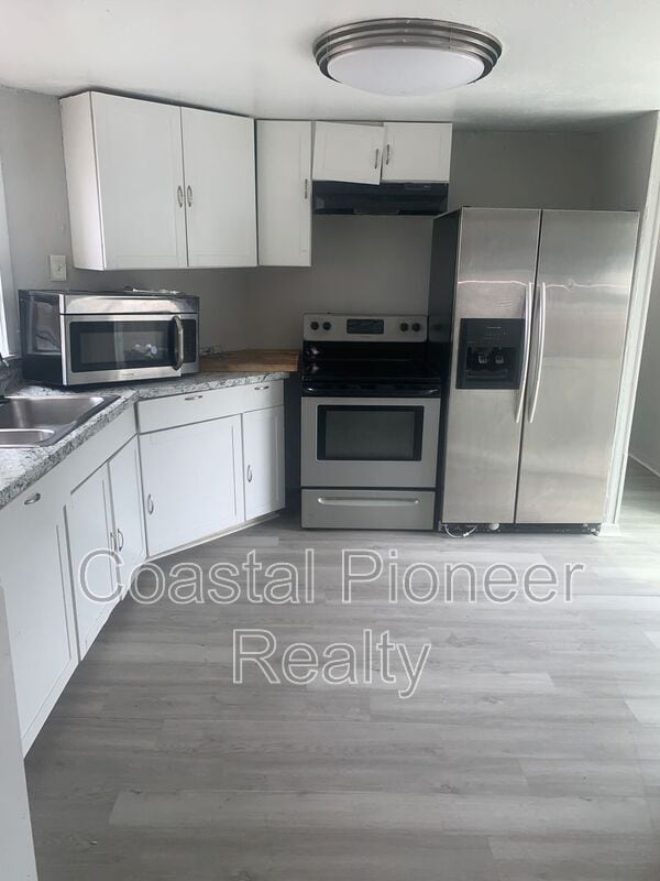 6531 Bandura Ave in New Port Richey, FL - Building Photo - Building Photo