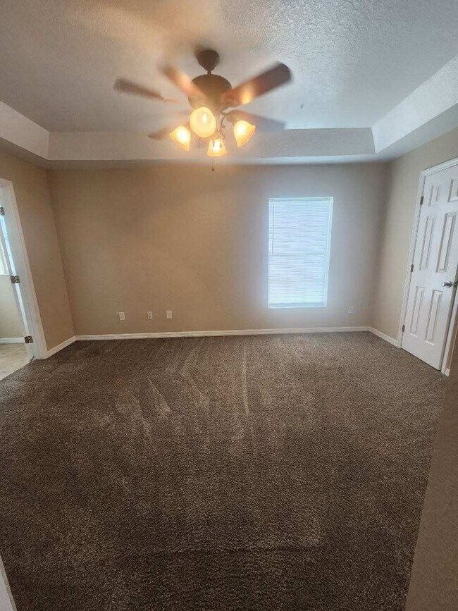 161 Eagle Point Blvd in Auburndale, FL - Building Photo - Building Photo