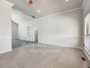 11305 Ann Arbor Ave in Oklahoma City, OK - Building Photo - Building Photo